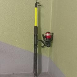 SUPERBE MOULINET NEUF + CANNE &Agrave; P&Ecirc;CHE &Agrave; AMENER PARTOUT (45cm repli&eacute;).  195m DE FIL WATER QUEEN