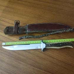 couteau poignard de chasse