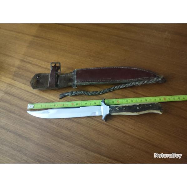 couteau poignard de chasse