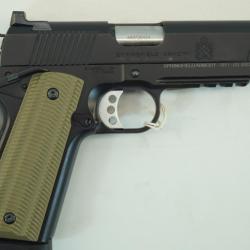 pistolet springfield operator