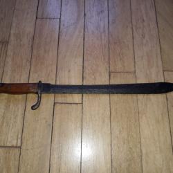 baionnette allemande mod&egrave;le 1905 2&egrave;me type &eacute;tat de fouille restaur&eacute;e (plaquettes bois non d'origine)