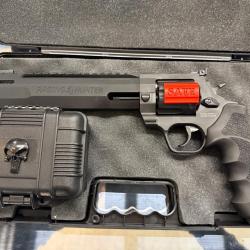 REVOLVER TAURUS MODELE 44H HUNTER 8 3/8"BLACK MAT 44MAG