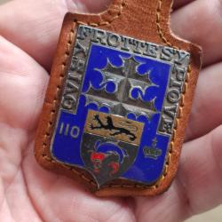 INSIGNE 110 REGIMENT INFANTERIE ( DRAGO - H 114 )