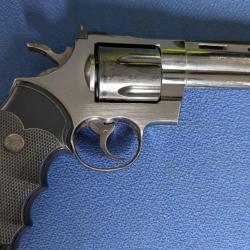 Briquet   r&eacute;volver  PYTHON 357 MAG