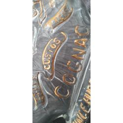 Collection Bouteille Vide , Cognac PRINCE HUBERT DE POLIGNAC GRAV&Eacute;E CISEL&Eacute;ES PROFOND&Eacute;MENT A L OR FIN