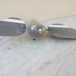 Appelant pigeon &eacute;lectrique &agrave; ailes tournantes
