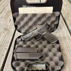Pistolet GLOCK 47 Gen5 FS MOS Filet&eacute; cal.9x19 + Holosun scs MOS-GR
