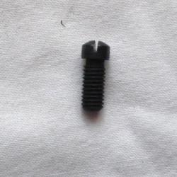 Vis  de  fourreau - pistolets 22Lr  BERETTA  - - mod&egrave;le 76