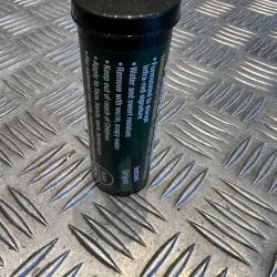 Tube cremes maquillage camo bi-color bcb camouflage vert et noir