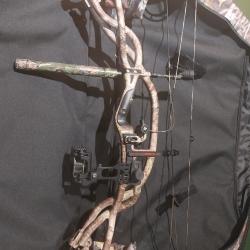 Arc &agrave; poulies hoyt Matrix carbone Camo