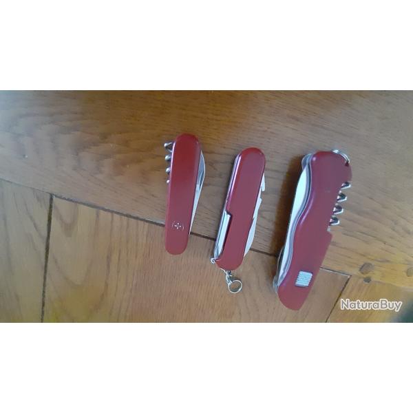 lot de trois couteaux suisse
