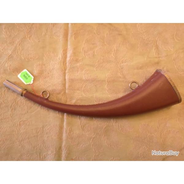 Trompe d'appel MILLIENS plate cintr�e gain�e cuir 40cm DESTOCKAGE!!!