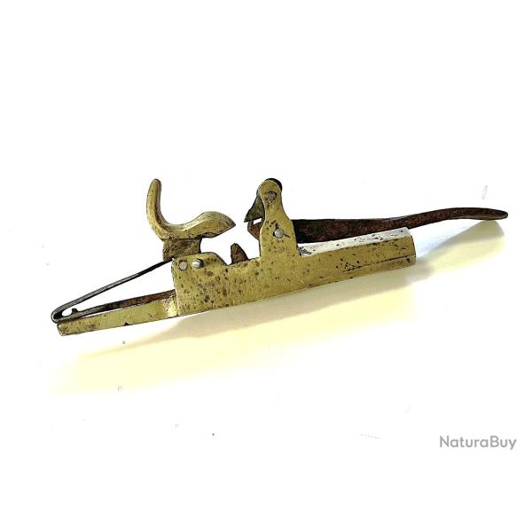 Pi�ge a Taupe Ancien en Laiton