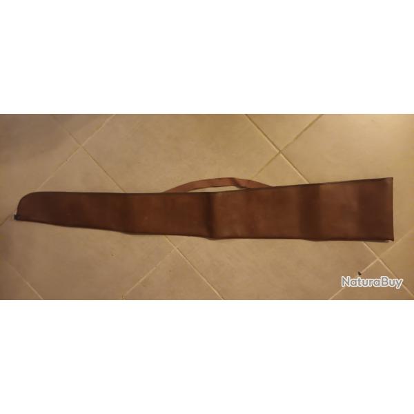 �tui pour carabine en cuir, tr�s bon �tat