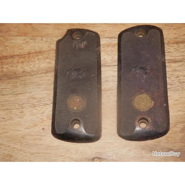 Plaquettes de Pistolet UNION LE BASQUE en 7.65mm avec inserts laiton et Dragon