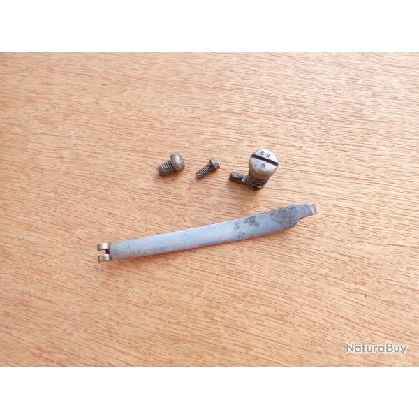 Lot de Pieces d�tach�s Revolver 1873 d ordonnance