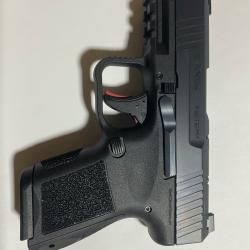 Pistolet Canik Mete MC9 cal 9x19