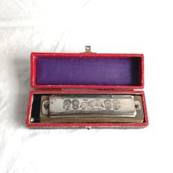Divers - DE456222a  Harmonica M Hohner's Chromonika II