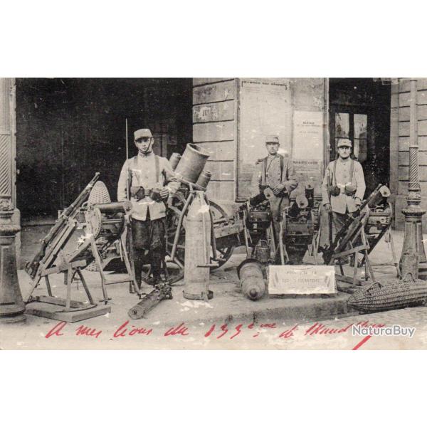 CPA - Pi�ce de Canon et Mitrailleuses Captur�es par le 133�me R.I. et Expos�es � Paris -N�7261
