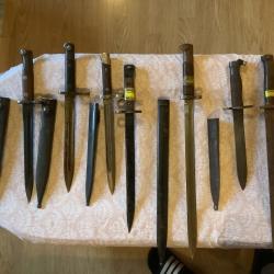 Lot de ba&iuml;onnettes