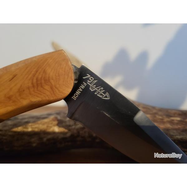 COUTEAU PLIANT " WILDSTEER " 79 Wild .