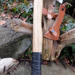 Belle Hache Tomahawk Style Am&eacute;rindien Lame Acier Carbone 1055 Manche Bois Etui Cuir Fab Artisanale
