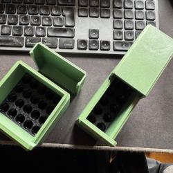 Lot de 4 bo&icirc;tes &agrave; munition 9,3 x 62. Orange, 10 emplacements