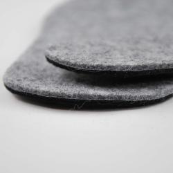 Semelles en feutre de laine de mouton double &eacute;paisseur gris