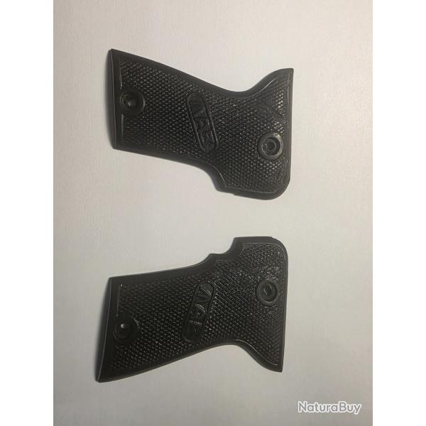 plaquettes d'origine de pistolet MAB mod�le C en 7.65
