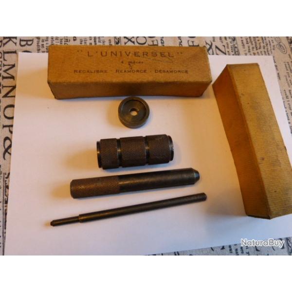 Recalibreur R�amor�eur Calibre 16  "L'Universel N� 7" dans sa bo�te d'origine.