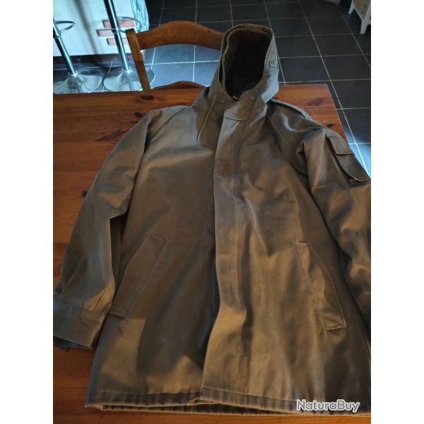 veste militaire 80L  doublure chaude amovible tr�s bon �tat envoie possible