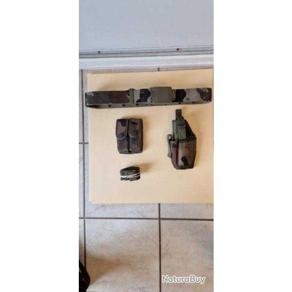 equipements militaires  camoufl�s