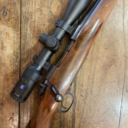 Dakota Calibres 300 Win Mag & lunette ZEISS Conquest V4 4-16x44