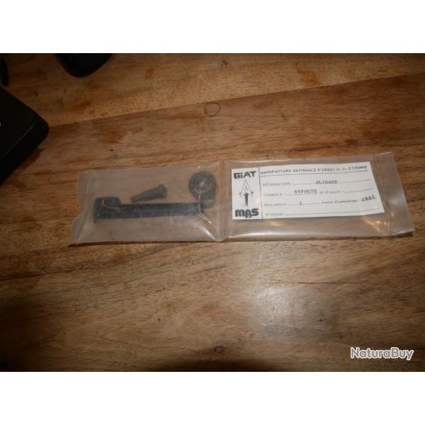 Alidade de FAMAS F1 neuve dans son emballage