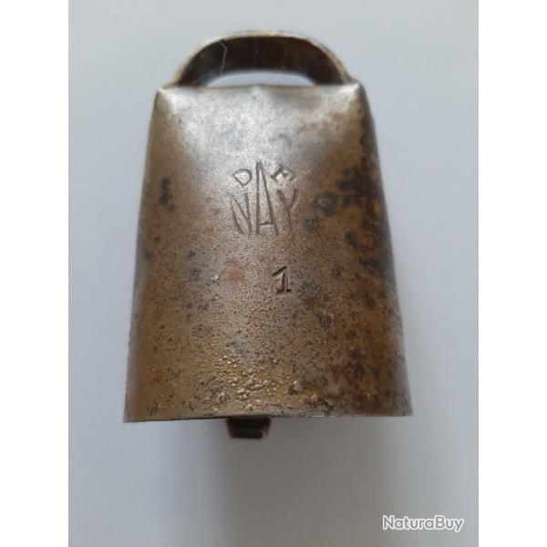 ANCIENNE CLOCHE SONNAILLE EN BRONZE . MARQUE NAY NO 1
