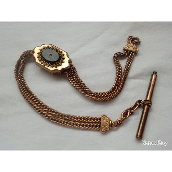 chatelaine m�daillon coulissan bracelet  XVX eme avec cl�  pour montre a gousset
