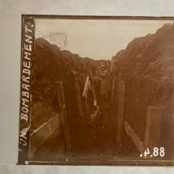 Ancienne plaque st&eacute;r&eacute;o en verre WW1 Tranch&eacute;e apr&egrave;s un bombardement