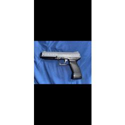 Calibre 50 deux pistolets