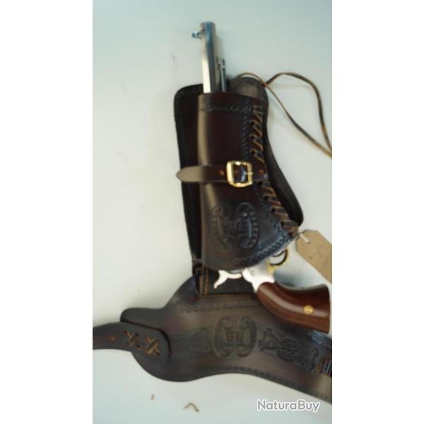 holster cuir pour revolver poudre noir
