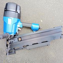 Cloueuse pneumatique BEA R20/130-1303