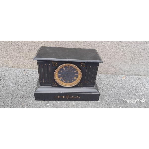 PENDULE DE CHEMIN�E CHOSSAT-CHAMBARD.
