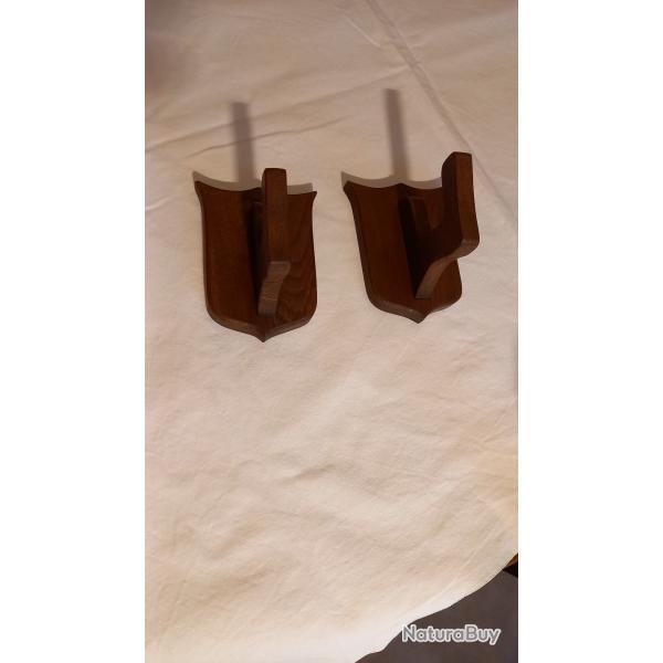 Supports muraux ( ratelier ) pour fusil ou carabine N*1