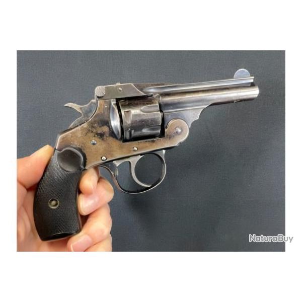 SUPERBE IVER JOHNSON  2nd mod�le cal 22LR. Cat.D