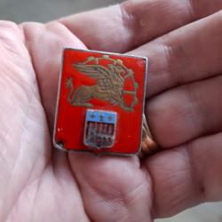 INSIGNE BASE AERIENNE 722 SAINTES ( EMAIL GRAND FEU )