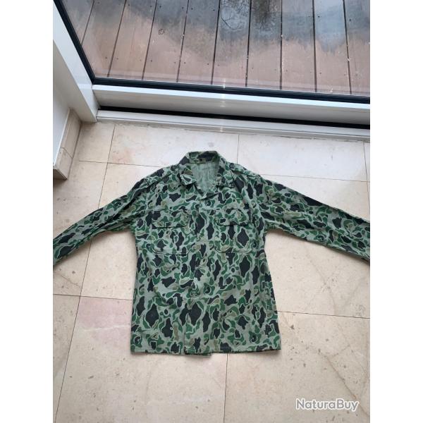 Tenue camoufl�e Indochine. Petite taille . Veste et pantalon