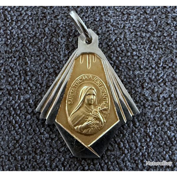 Pendentif or massif 18 carats - Sainte Th�r�se - M�daille religieuse