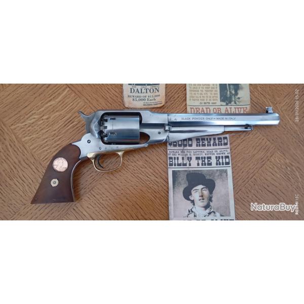 REVOLVER UBERTI 1858 CAL 44 TRES BON ETAT GENERAL. TOUTES PIECES MEME NUMERO.