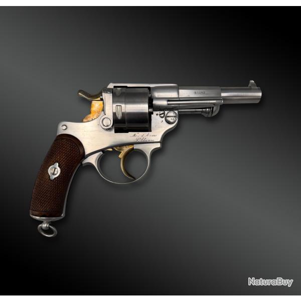 Revolver Mod�le 1873, de la Manufacture d'Armes De Saint-Etienne, �tat neuf - France - XIX�me si�cle