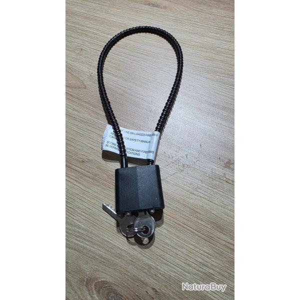3 CABLES DE SECURITE A CLEF POUR ARMES