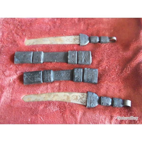 2 COUTEAUX AFRICAINS